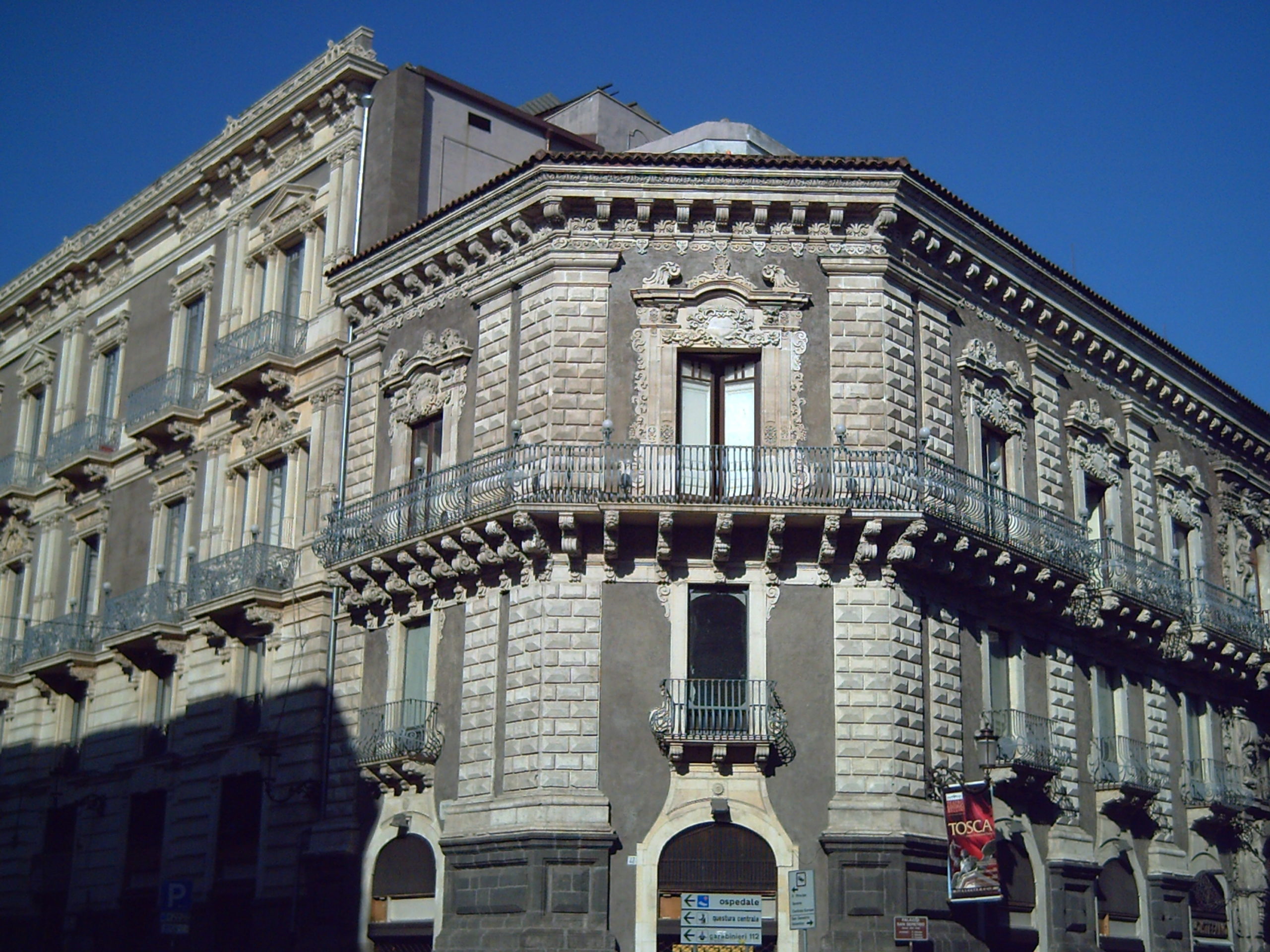 Una passeggiata a Catania: Palazzo San Demetrio